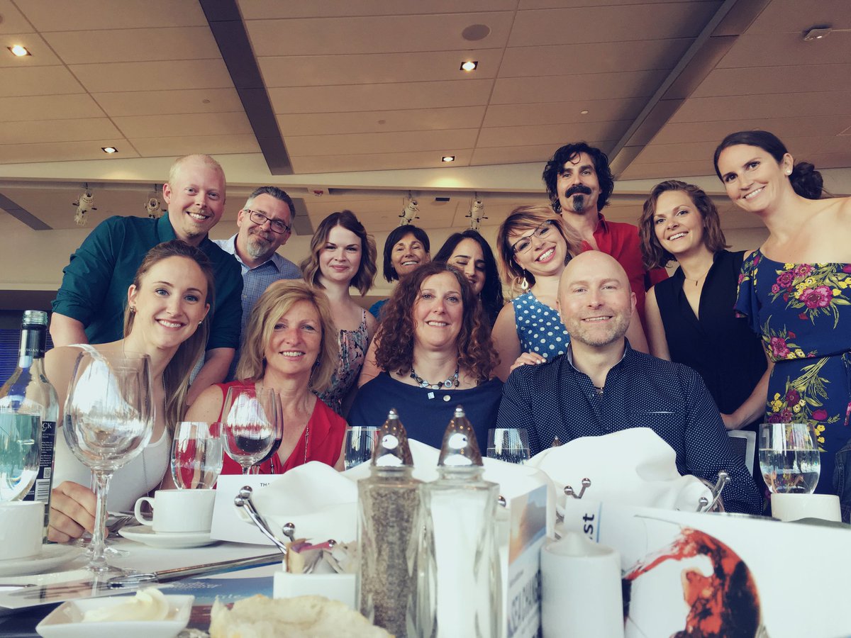 courtneywarren_'s tweet photo. What a crew! #TBT to #CACUSS17. Looking forward to #CACUSS19 in T-minus 3 days. Woop woop! #SAcbn #Cndpse cc: @srude123 @KayleneMcTavish @fithead13 @Dr_Sonya_MRU & more #mrulife folks. https://t.co/lsRvgQretX