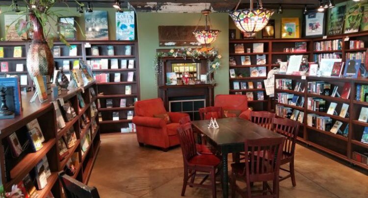 LynneRussellCNN's tweet photo. #AtlantaBookSigning Save the date! Sat July 20, 2 PM, at #TallTalesBooks, 2105 Lavista Rd NE, Atlanta. Excited to meet #HellOnHeels, #HeelsOfFortune,  #PJSantini fans!  Welcome to PJ’s world of TV news, dangerous men, and fattening food.  See you there! https://t.co/ThXAfyCEF0