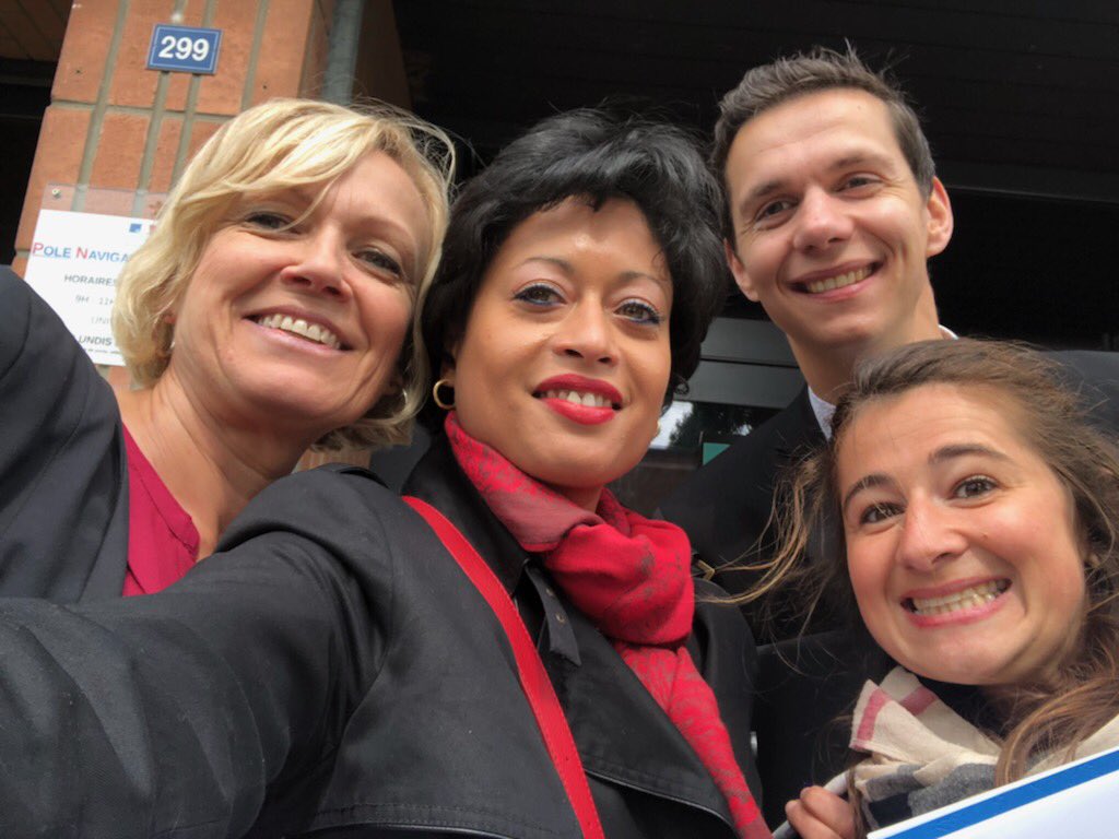 MariePrcp's tweet photo. Journée Prospection Pro cible Libéraux.  #TeamArras#prospectionliB#2binomes#alaconquetedesproS https://t.co/BfDZzjkxB0