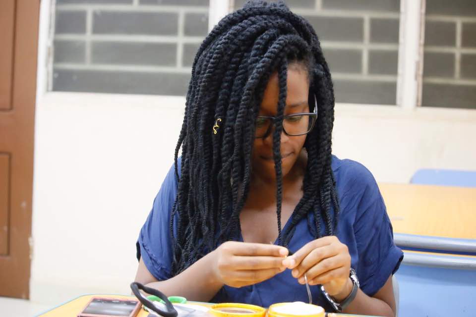 infinite__glam's tweet photo. #tbt working on a client's order, this was 2 years ago @KovePhotography thanks for this shots and for being a wonderful friend though many times a pain in the, you let's forget that. #handmadejewelry #customjewelry #madewithlove #Perfect_gift https://t.co/YSsTUYLgYx