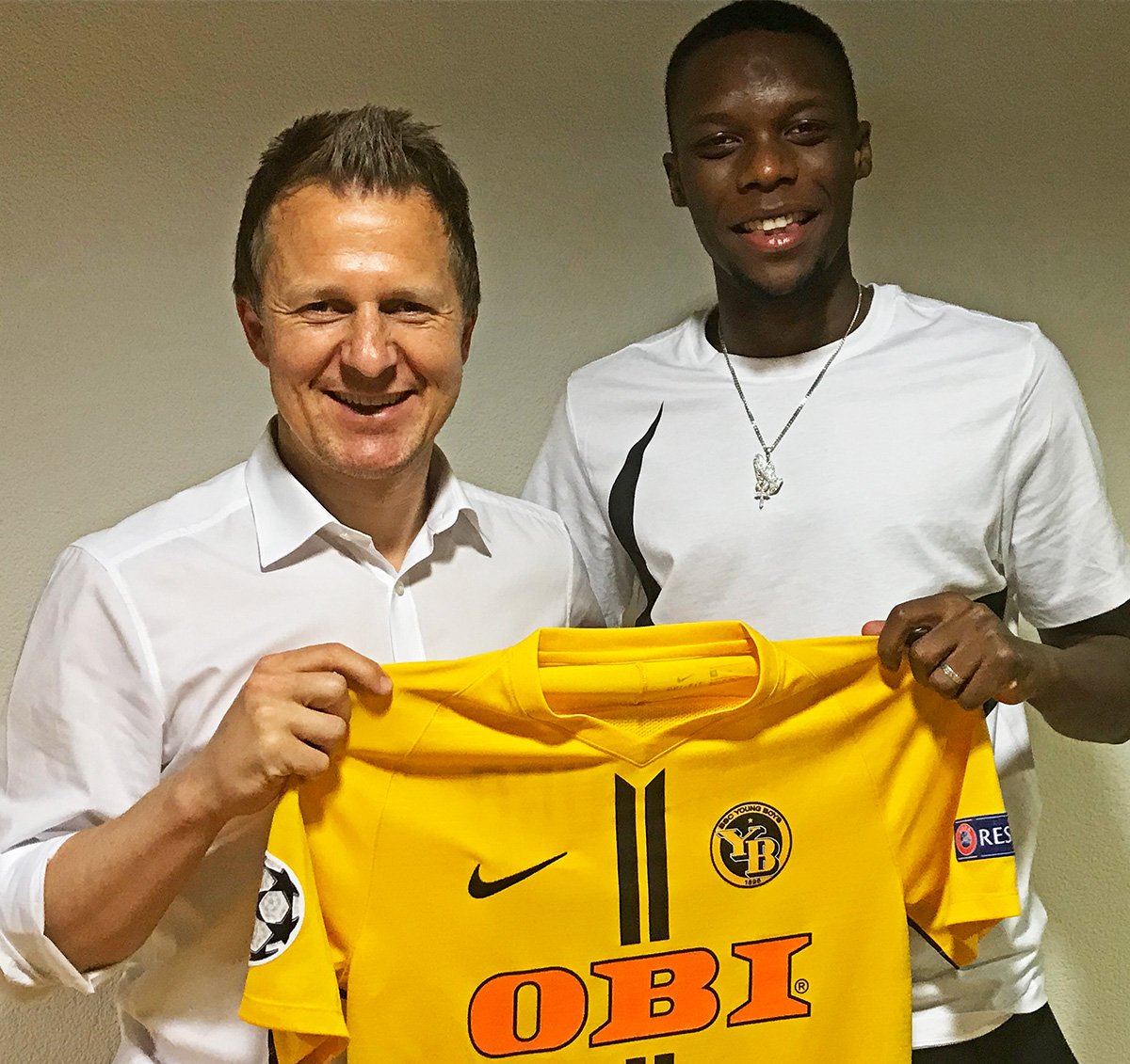 BSC_YB's tweet photo. Mittelfeldspieler Christopher Martins Pereira wechselt für vier Jahre zu YB. Der 22-jährige Luxemburger kommt von Olympique Lyon. Letzte Saison spielte er leihweise in der Ligue 2 bei Troyes. 

👉 https://t.co/mXouQnVDQR

#BSCYB https://t.co/f0H1KJDALr