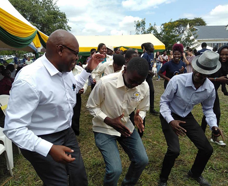 Our partners really know how to #celebrate with planting and dancing! They are celebrating the opening of <a href="/DandelionAfrica/">DandelionAfrica</a>'s new #maternity hospital in Sarambei, Kenya. This wonderful #modern maternity ward will assist #women in accessing special services within the area.