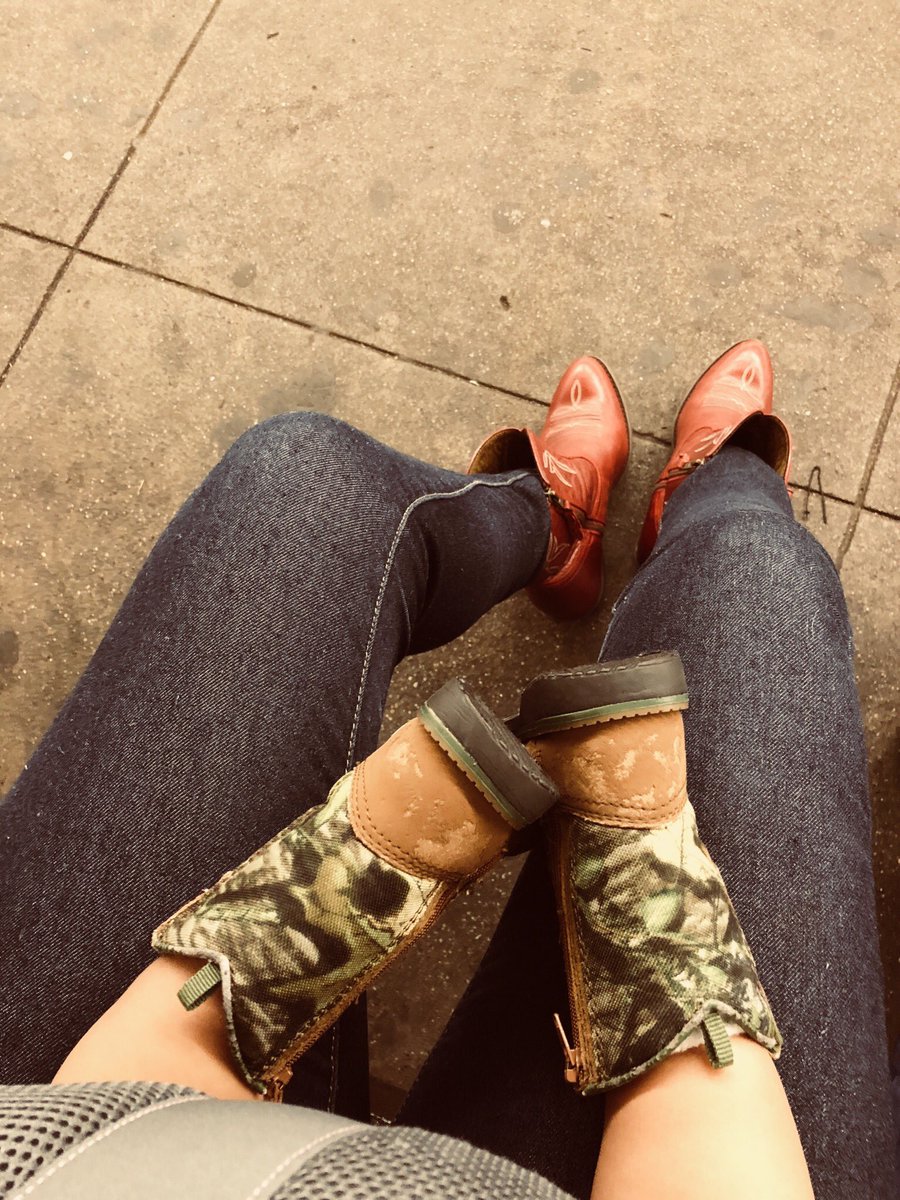 moontwerk's tweet photo. We’re doing denim and cowboy boots today. #PullingThemOff https://t.co/J30bEdu24E