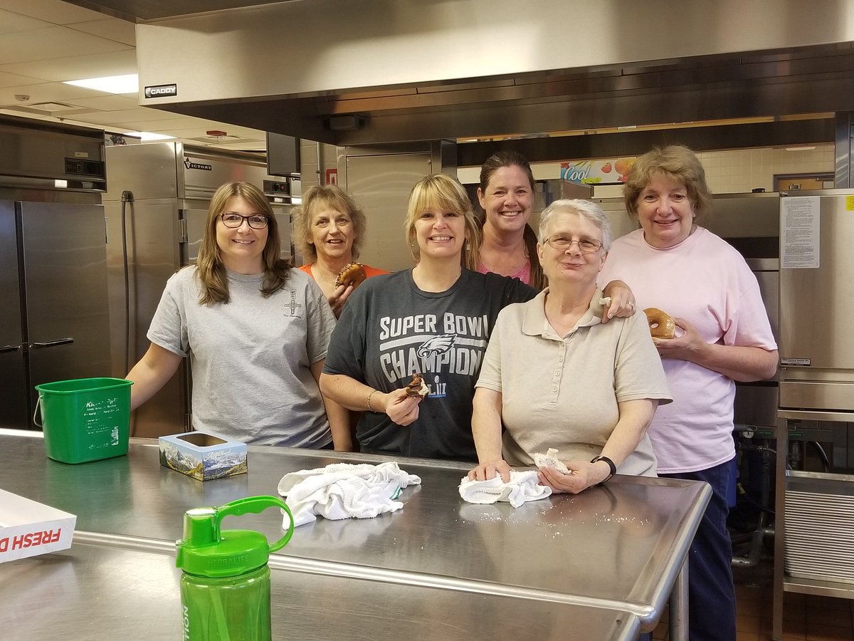 Over 100,000 meals in one school year!! Congratulations to JSE for the most meals served and lowest inventory!! #WeAreTNG