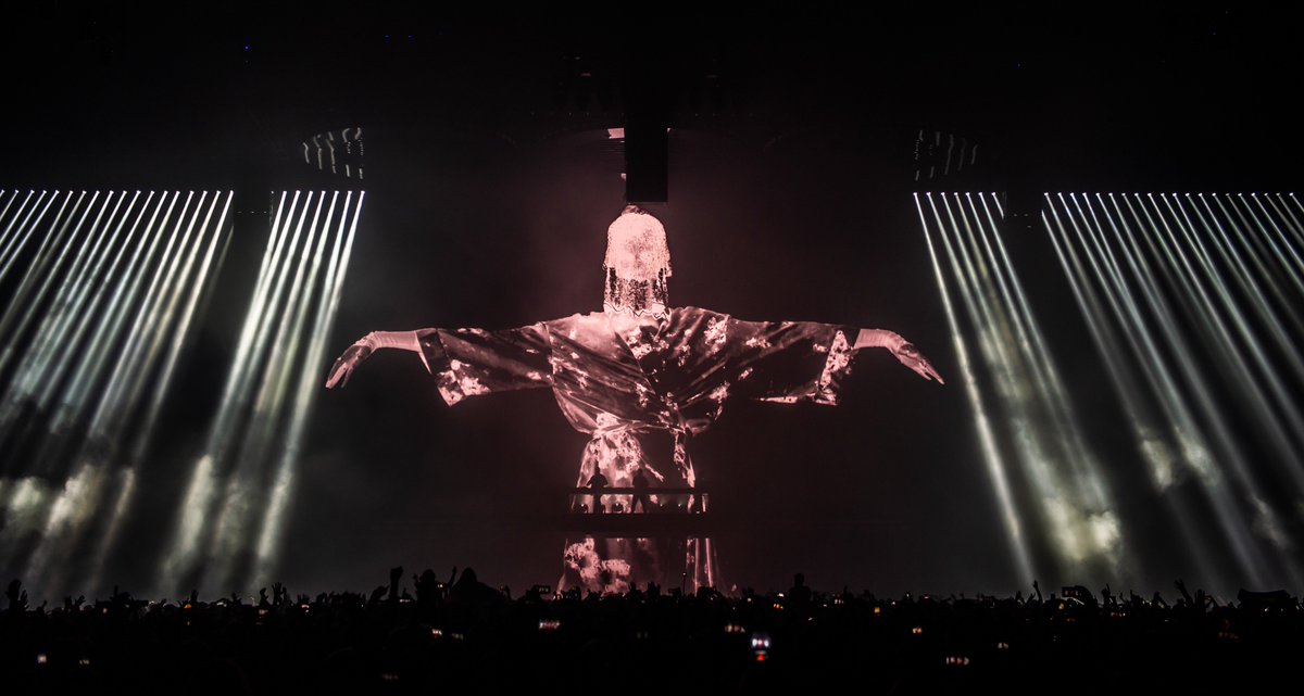 unipixvideo's tweet image. Universal Pixels deployed its largest screen (OVER 900m2) to date for Swedish House Mafia's triumphant comeback shows, which welcomed 135,000 people over three consecutive nights

Read all about it in the June 2019 issue of @lsionline: tiny.cc/s1h87y

Photo by Per Jahnke