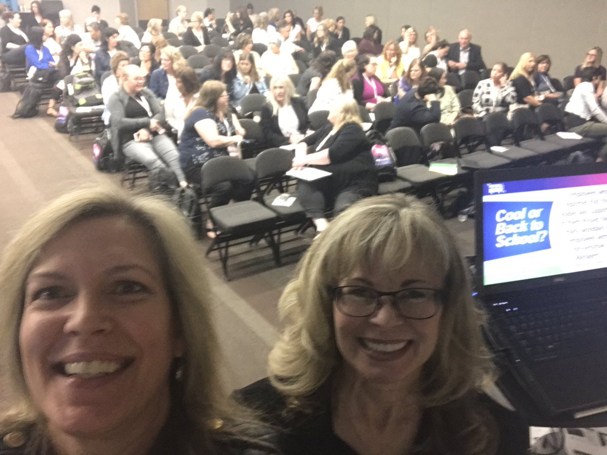 tishaparkerkemp's tweet photo. Hanging out with Beverly Beuermann-King of @sostostress as she shares resilience tactics for #payroll professionals at #PayrollRocks #Payroll2019 Annual @cdnpayroll. #wellness #leadership https://t.co/01QbXp8cOX