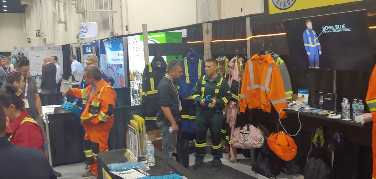 armourready's tweet photo. Photos from our 2019 Global Petroleum Show in Calgary. Come see our products in person and meet our team including our founder Pat. We are in Stampede Park, Hall: E, Booth #7846. #GPS2019 #YYC #oilandgas #coveralls #armourready #workwear #safetygear #PerfectFit #2019GPS https://t.co/g5JW4VBCNF