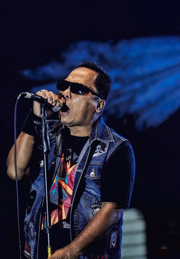 Death Distortion live in the Karnival