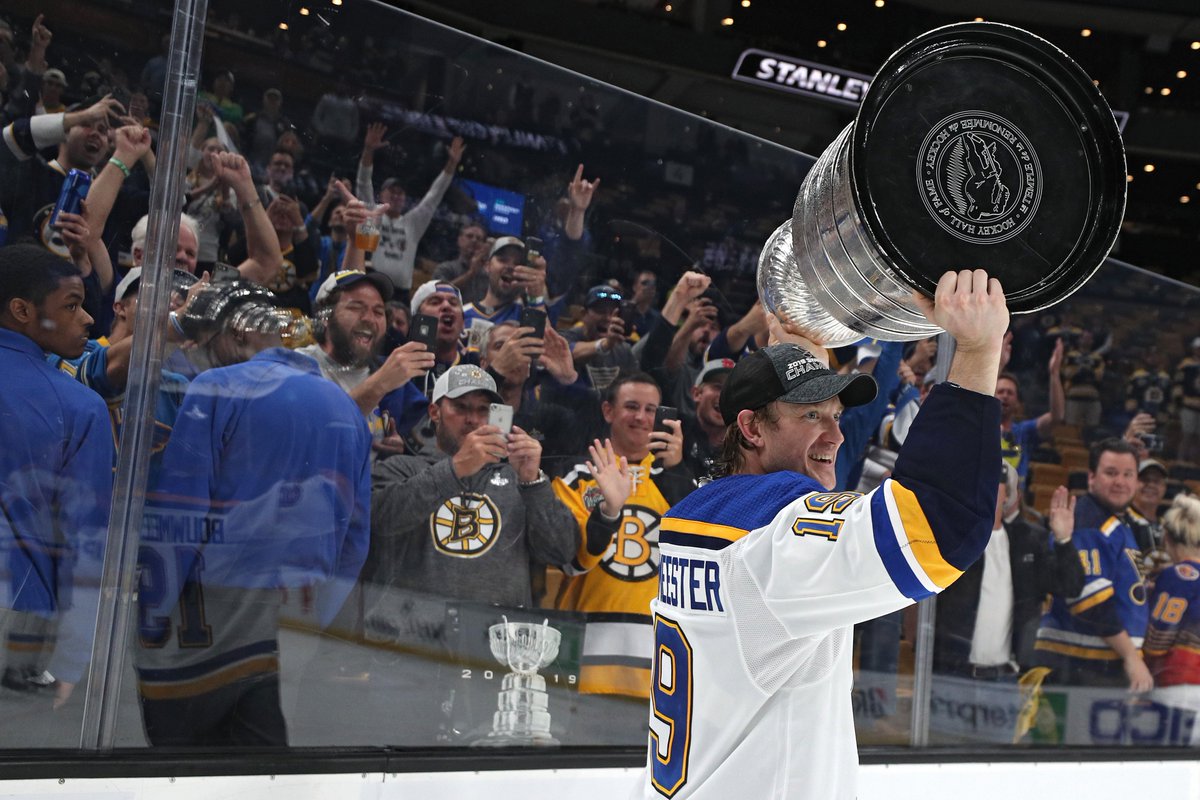 StLouisBlues's tweet photo. We all know a person that roots for another team and has always used that lame "What do they drink out of in St. Louis since they have no cups?" joke. 

Who's laughing now? https://t.co/btFHqtTsAj