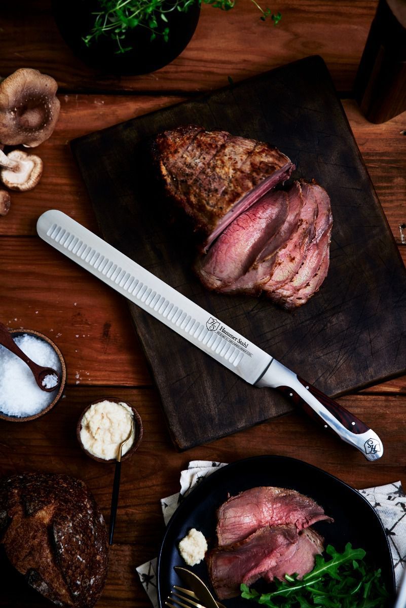 A knife with a razor sharp edge that evenly cuts thin slices of ham, prime rib, and other meats. Professional chefs love Hammer Stahl knives in both at work and home. 
Now on sale for $59.95! buff.ly/2K7LENp