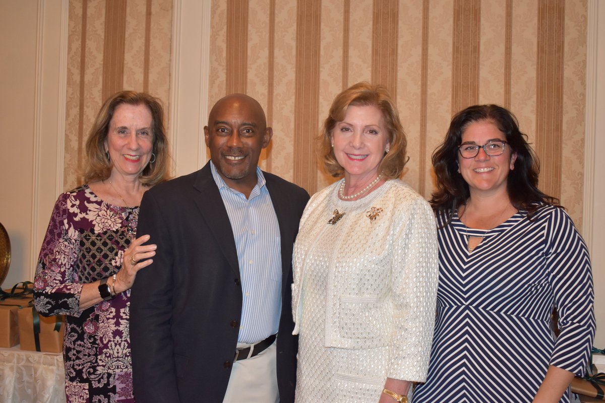 SCOfamily's tweet photo. Yesterday, we celebrated our 39th Annual Madonna Heights Golf Classic at the Woodside Club. Thanks to our supporters, volunteers, staff, and everyone who made last night possible. You're the real MVPs for the women and girls at our Madonna Heights campus. https://t.co/WtYTiMv2am https://t.co/Kz1tWaTNLs
