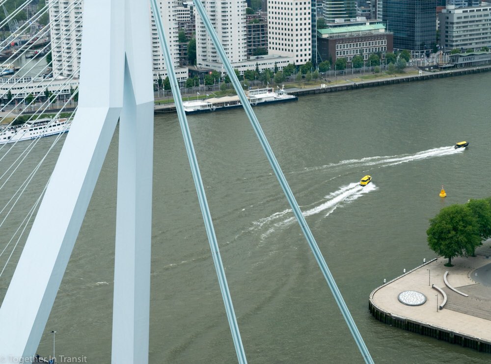 De_Rdam_Tours's tweet photo. Dit WEEKEND ARCHITECTUUR rondleiding mét WATERTAXI 😃🚤
https://t.co/yaOKY4TcSx
Spectaculair uitzicht De Rotterdam, spetterend vaarritje, Kubus en Markthal - met n hapje te proeven 😋
#ram19 #dvda19 https://t.co/mgZLSKEV6j
