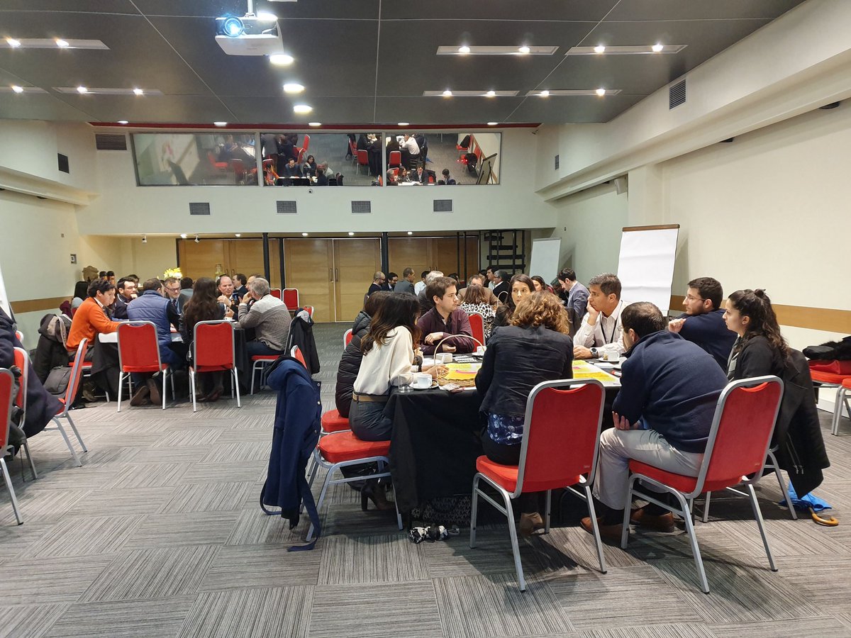 fundacionchile's tweet photo. Nos encontramos en la 2da jornada de #eLabChile. Premiamos a los 4 equipos e iniciamos la discusión regulatoria del sector de distribución eléctrica, buscando aportar soluciones. @RockyMtnInst @CSUEnergy @CNE_Chile @WEC_Chile @EElectricas @Corfo https://t.co/opbrLzhSO7