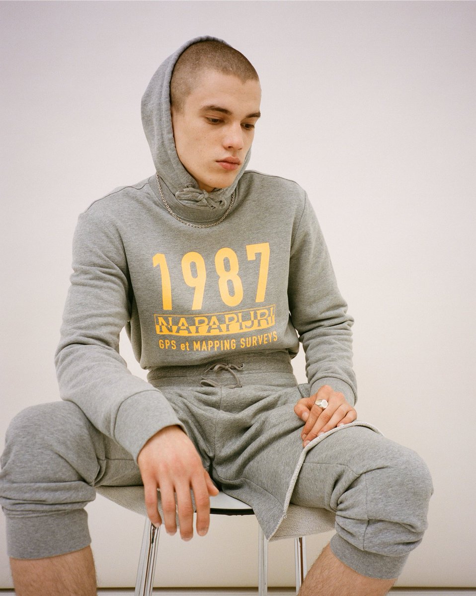 Napapijri's tweet photo. Napapijri: Born in 1987.
#Napapijri #SS19 #TheTribe #FluoCollection #NapaTribe https://t.co/2A4ceiqb6g