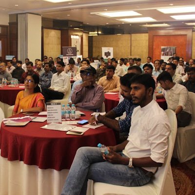 Channel_APAC's tweet photo. Distributor RP tech eyes rapid lifestyle tech growth in #India https://t.co/JI5h91rZ9l @rptechindia @India_Logitech @WD_IN @belkin_india https://t.co/9XDC6WMSJj