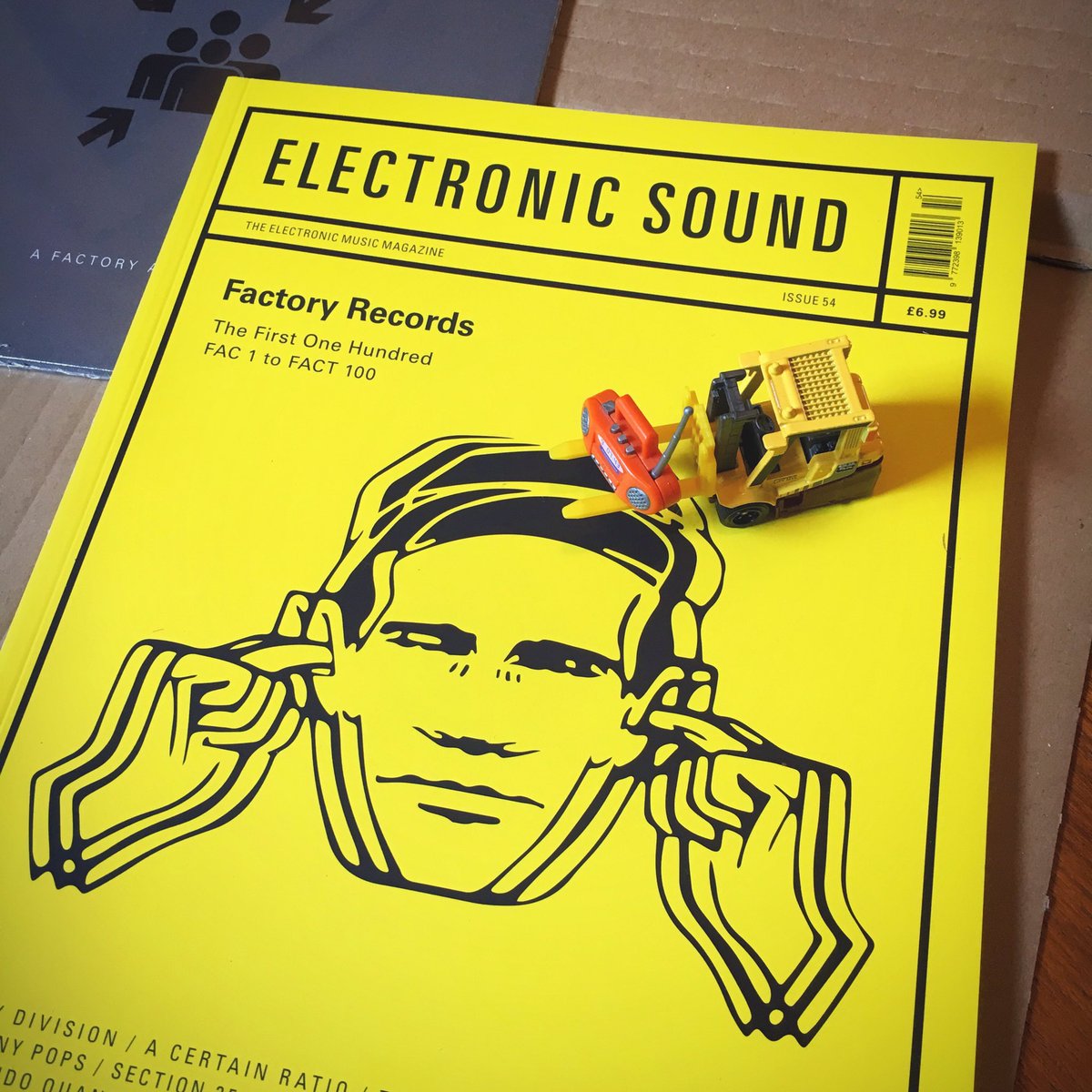 spongeboyone's tweet image. ES 54: Factory Fresh... And the bundle version has not one but two 7”’s - A Factory Double!  But the question still remains:  What is the secret of Fac 69...? #electronicsoundmagazine #electronicsound #electronicsoundmag #electronicmusic #factory #factoryrecords #electronicmaguk