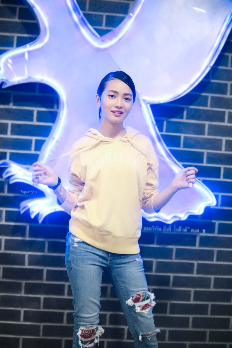 cheriijelly's tweet photo. น้องแป้ง~ 😸
@pangchu15
@TGIFtheseries
#MISTINExDaradailyAwards8
#MISTINExTGIFtheseries
#MistineMis
#TGIFtheseries https://t.co/HAG7Hrkt0O