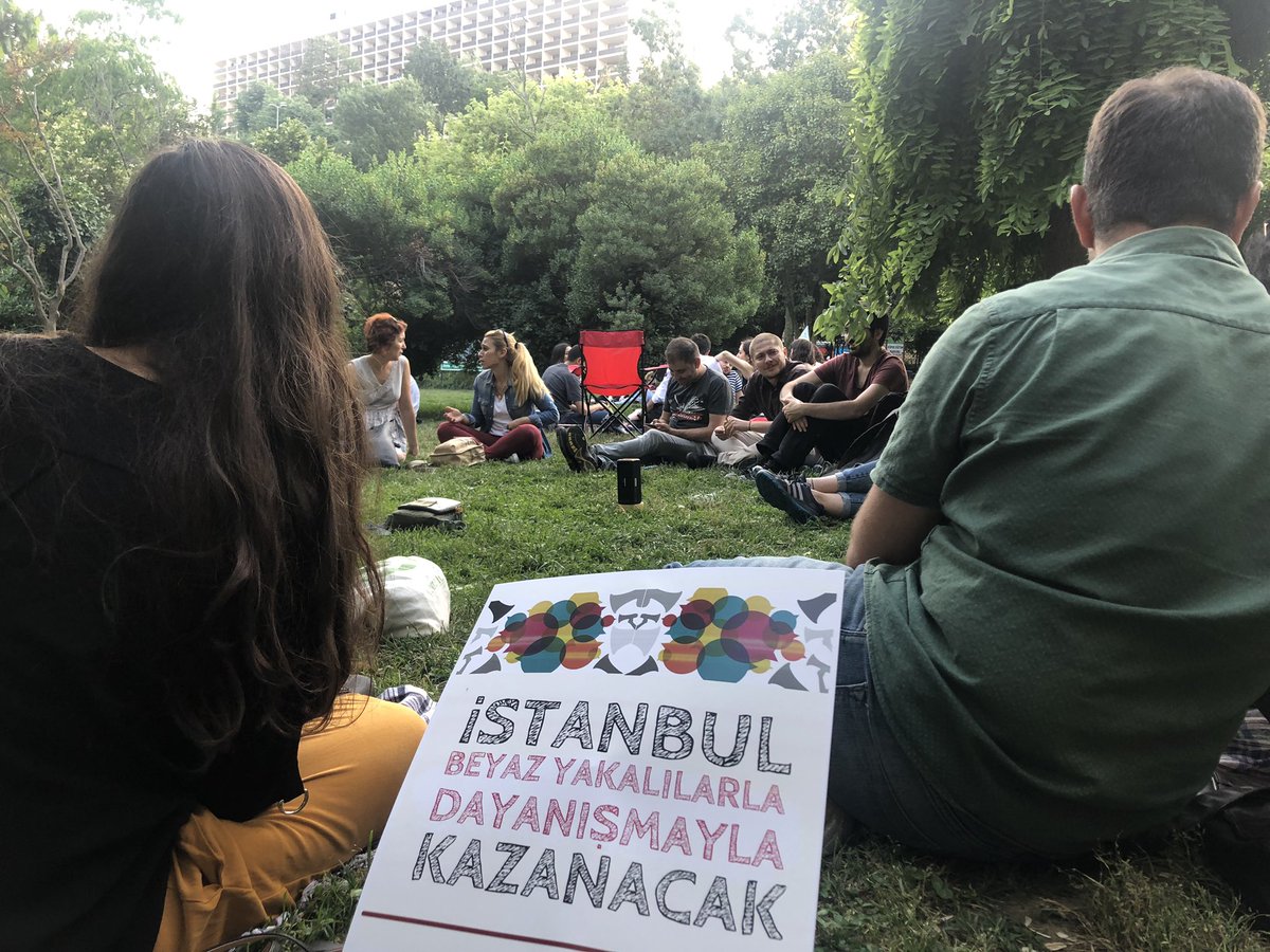 #İstanbulDayanışmaylaKazanacak demek için buluştuk. Birazdan forumumuza başlayacağız.