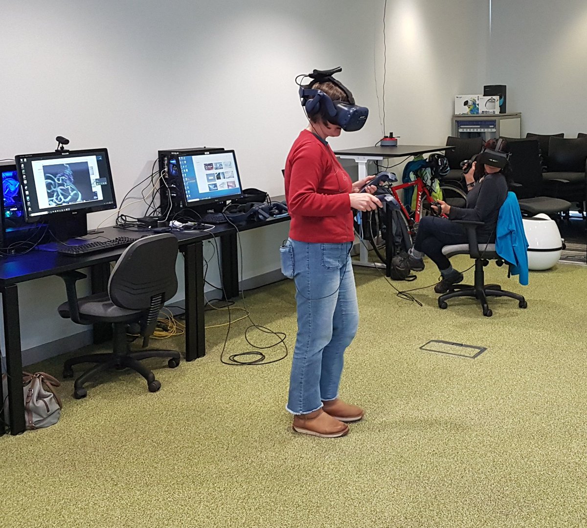 Jessicasymons's tweet photo. Fantastic week making in #VR using @tiltbrush @oculus #quill @TheLandingMCUK for popup digital gallery coming soon #watchthisspace @MosleyTattoos @JackiClarkArt https://t.co/IsA33e4f7w