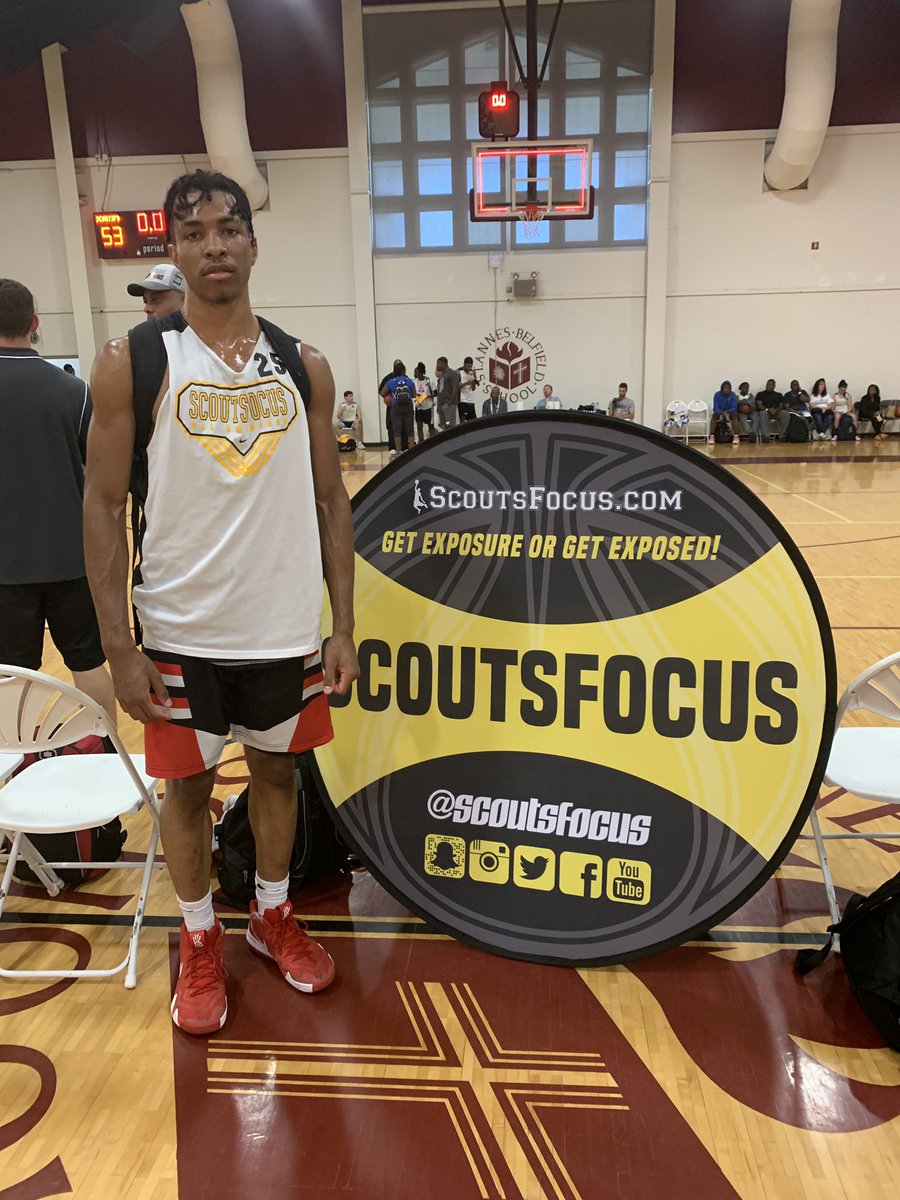 ScoutsFocusNC's tweet photo. Justin Fatherly from Nansemond River HS (VA) displayed his scoring ability here in his first game. Very good scoring guard in the 2020 class! https://t.co/aHt9h73P9L