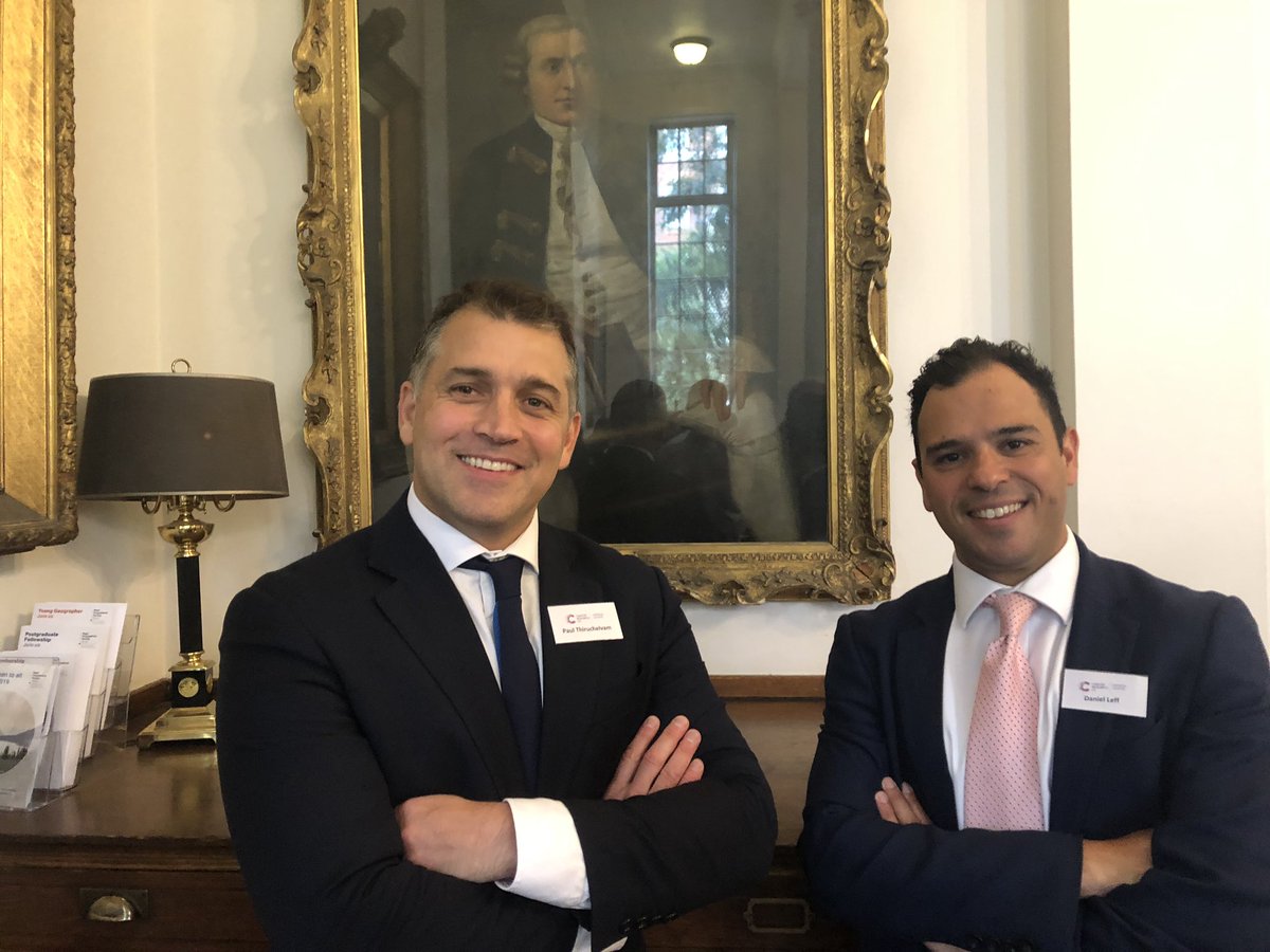 1LondonBreast's tweet photo. You need great colleagues. Well done @DanielRLeff for organising the execellent 1st #convergencescience meeting @RGS_IBG @CRUKresearch @ImperialSandC @imperialcollege @ImperialBRC https://t.co/1xioLWP0vO