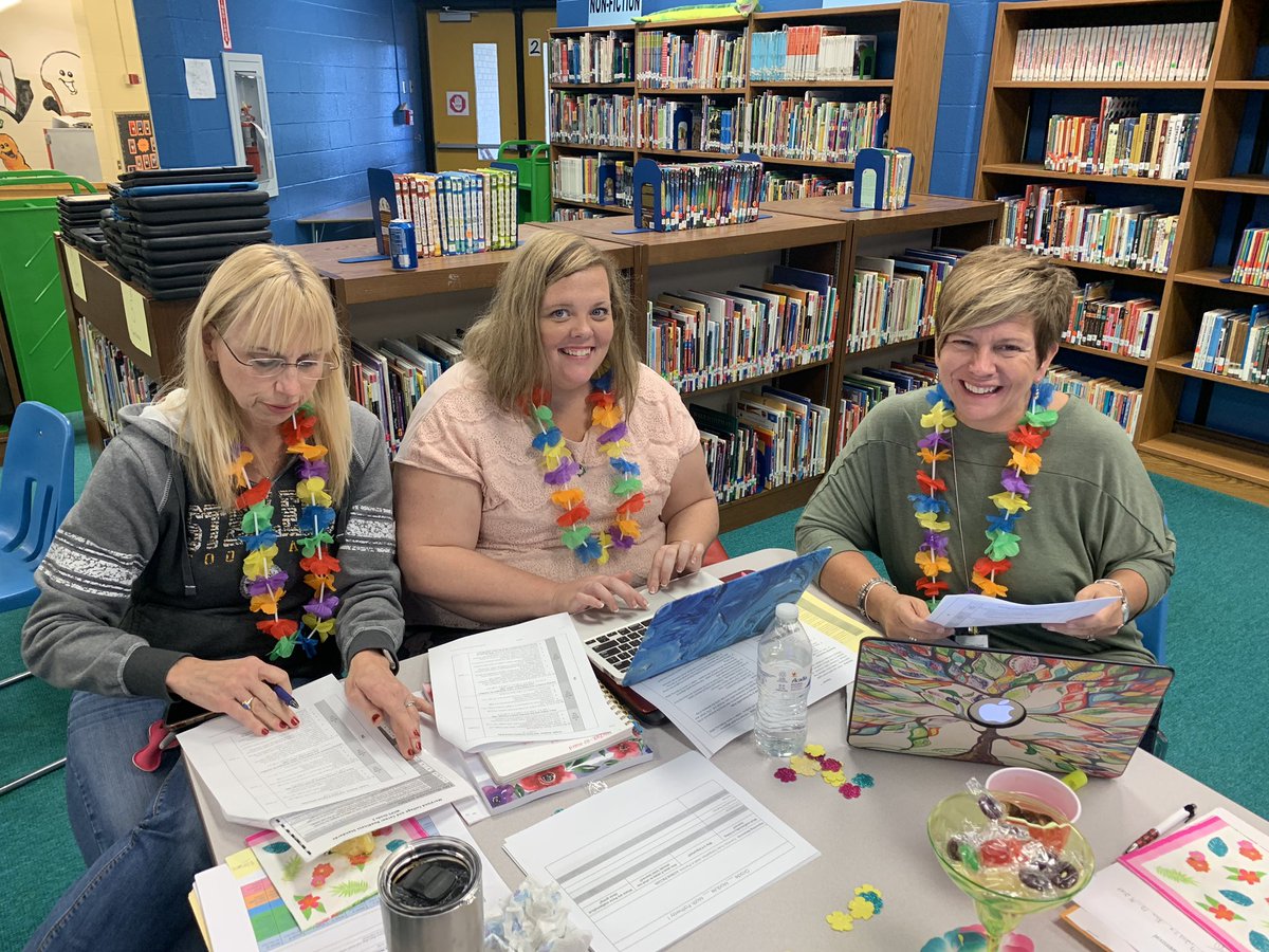 hillkri3's tweet photo. HES teachers planning and preparing for 2019-2020... the best school year ever! https://t.co/ONLbE1X6Hy