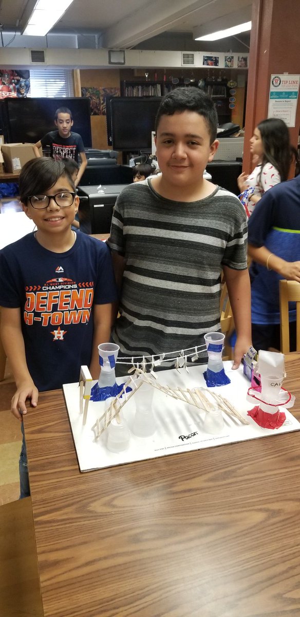 We are full STEAM ahead at AHMS with our STEAM Bridge Camp! #STEAMLearning #HamiltonHuskies #studentengineers #themeparkrides @HamiltonMS1