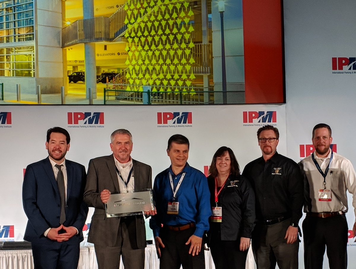 watrydesign's tweet image. We ended #IPMI2019 on a high note! The @SanDiegoAirport T2 Parking Plaza was recognized for achieving Parksmart Gold and awarded Best Design of a Parking Facility! Congrats to the Airport, @swinerton, @gensler_design @MBakerIntl &amp;amp; all of our hardworking team.