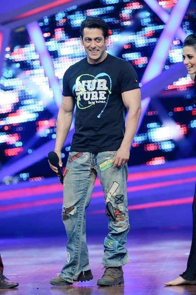 PigeonCokeZero's tweet photo. Love your smile💖 #salmankhan #salmanisbharat https://t.co/vE54E4SDJY