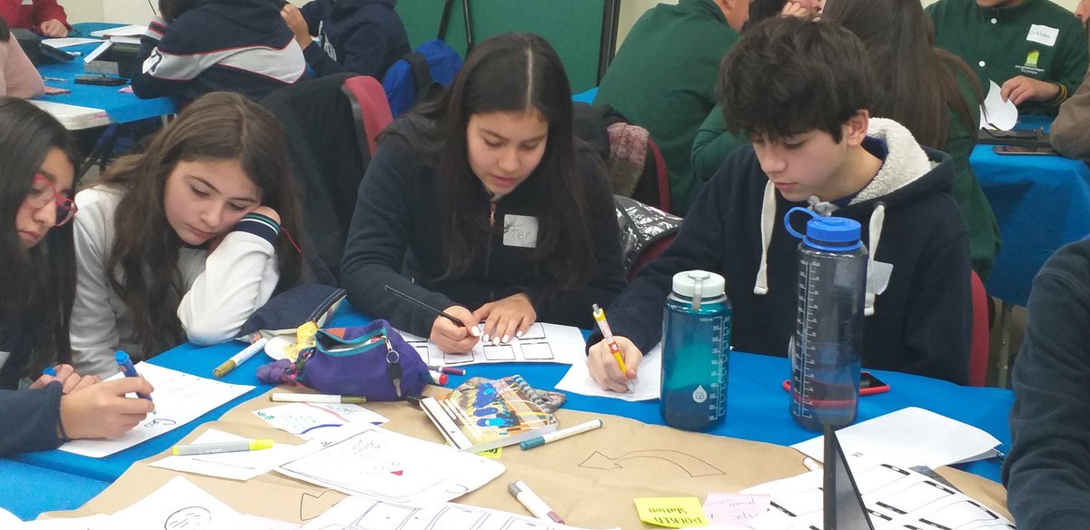 AlianzaAustral's tweet photo. Club de ciencia y tecnología, trabajando en pleno apoyado por el 3er taller de innovación y experiencias tecnológicas interactivas dictado por @HummCoCreation... full creatividad
#Georockers #DeptoCiencias #Caa #Coyhaique #ClubDeApps #Samsung #Ciencia #Geologia https://t.co/8NreusgMCK