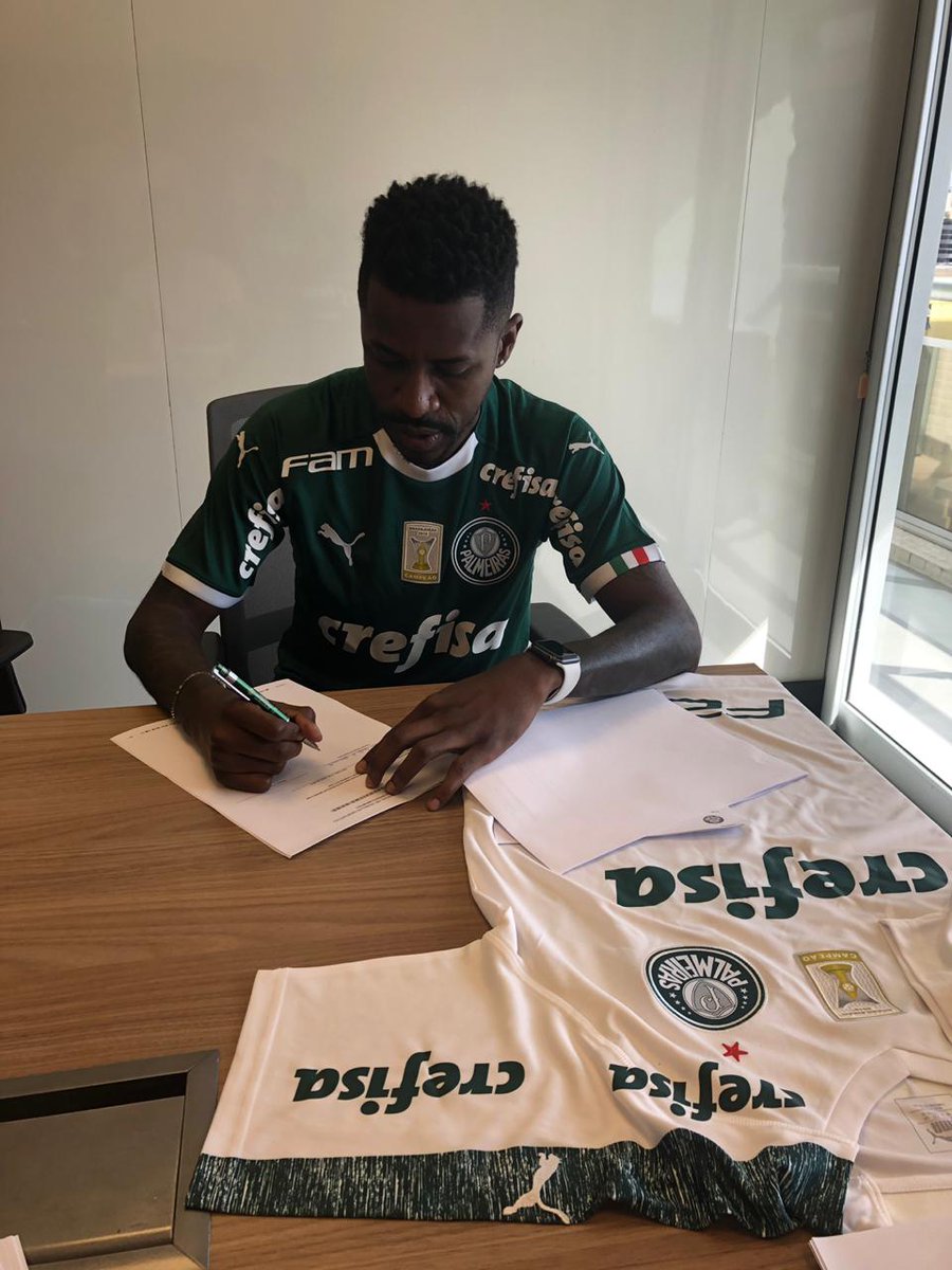 Palmeiras's tweet image. 📂documentos 
 └📁fotos
      └📁 fotos pesadas
          └📁 fotos muito pesadonas
               └ 📁Ramires com a camisa do Verdão