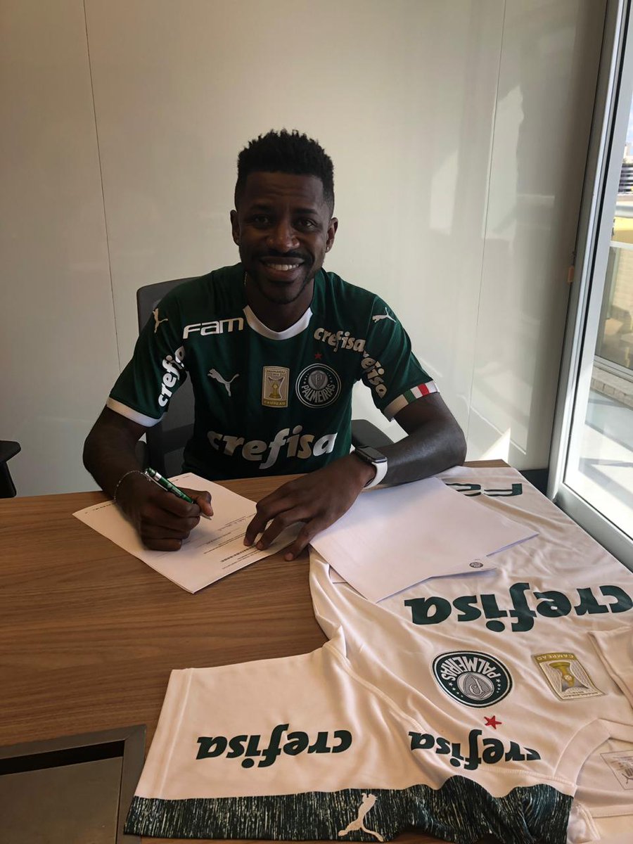 Palmeiras's tweet image. 📂documentos 
 └📁fotos
      └📁 fotos pesadas
          └📁 fotos muito pesadonas
               └ 📁Ramires com a camisa do Verdão