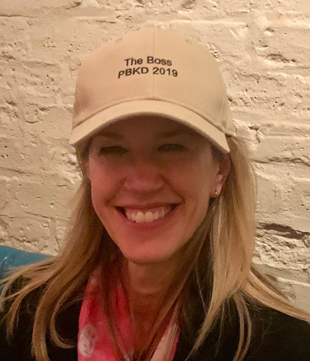 HumphreysLab's tweet photo. It's a wrap - 4 years and 98 RO1/R21 reviews later my study section tour of duty ends. Huge thanks to our Chair & fearless leader @SusanQuaggin who also rotates off. Check out her #PBKD hat! #TheBoss @NIDDKgov @NU_Nephrology https://t.co/SQpEJAWPQf