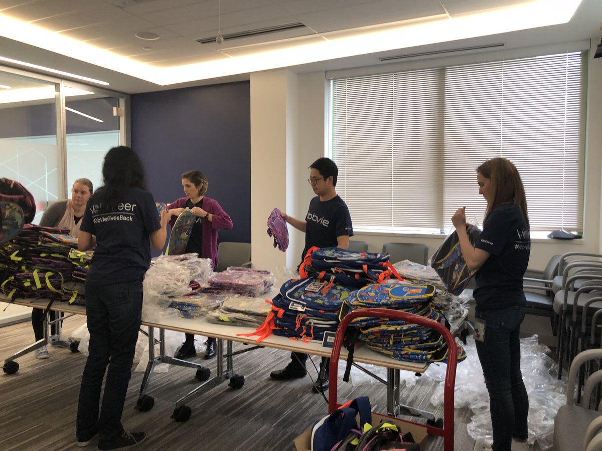 FirstBook's tweet photo. Thanks to @abbvie employees for taking time out of their busy schedules to give back with @FirstBook! As part of #WeekOfPossibilities, employees are filling backpacks across the country with 8,000 #STEM books for summer reading! #AbbVieGivesBack #WeekofPossibilities2019 https://t.co/CQmIWT6azq