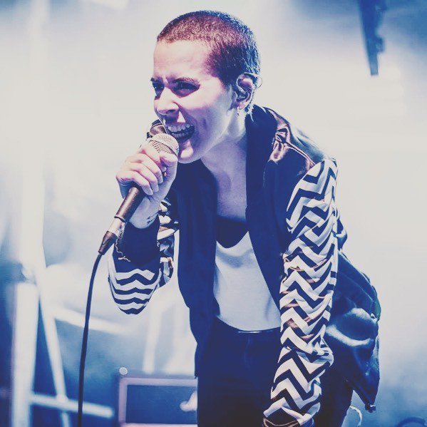 Happy birthday Sabrina 🎉🎉🎉 #nevertooold #29yearsold #birthday bit.ly/2KOFMsi