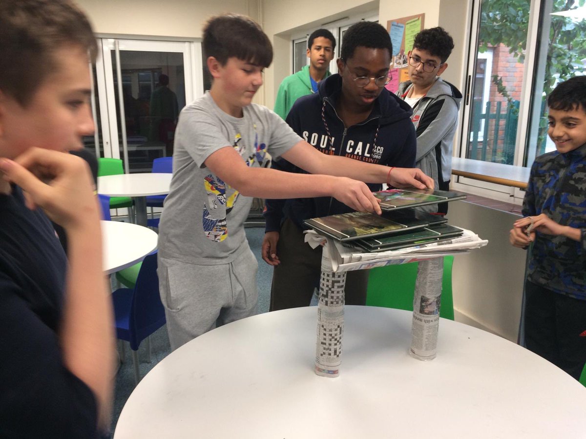 rgshwboarding's tweet photo. Mrs Gallagher’s bridge building #buddingarchitects https://t.co/R4J1W8yNpt