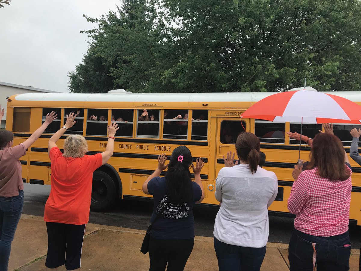 HayfieldES's tweet photo. Have a great summer!! https://t.co/gVq0LWJcpp