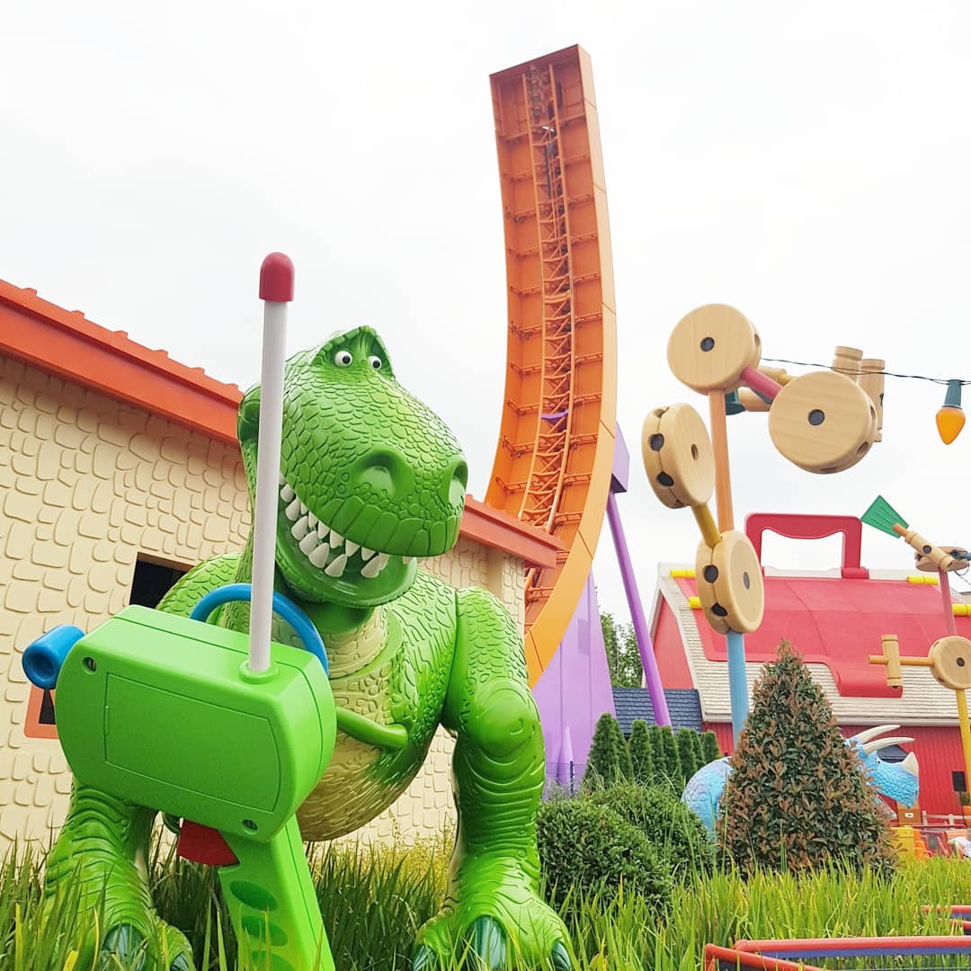 lilgreenmind's tweet photo. โอยยยยยยยย ฟินมากจ้าาาาา 💙💚💛
#toystory #disneyland https://t.co/033jEe6fO5