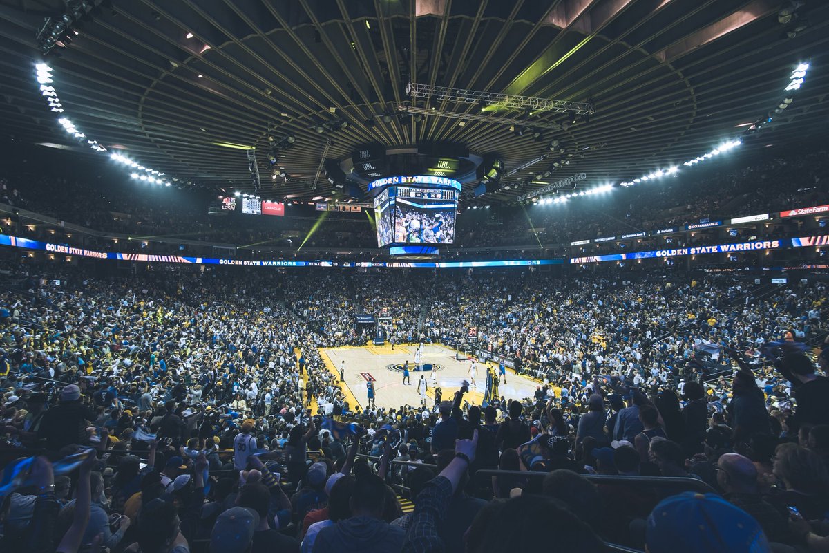 mbrondiphoto's tweet image. Stasera l&apos;ultima partita di sempre alla #OracleArena 🙏🏻

#NBAtipo #nba #NBAFinals @parallelecinico