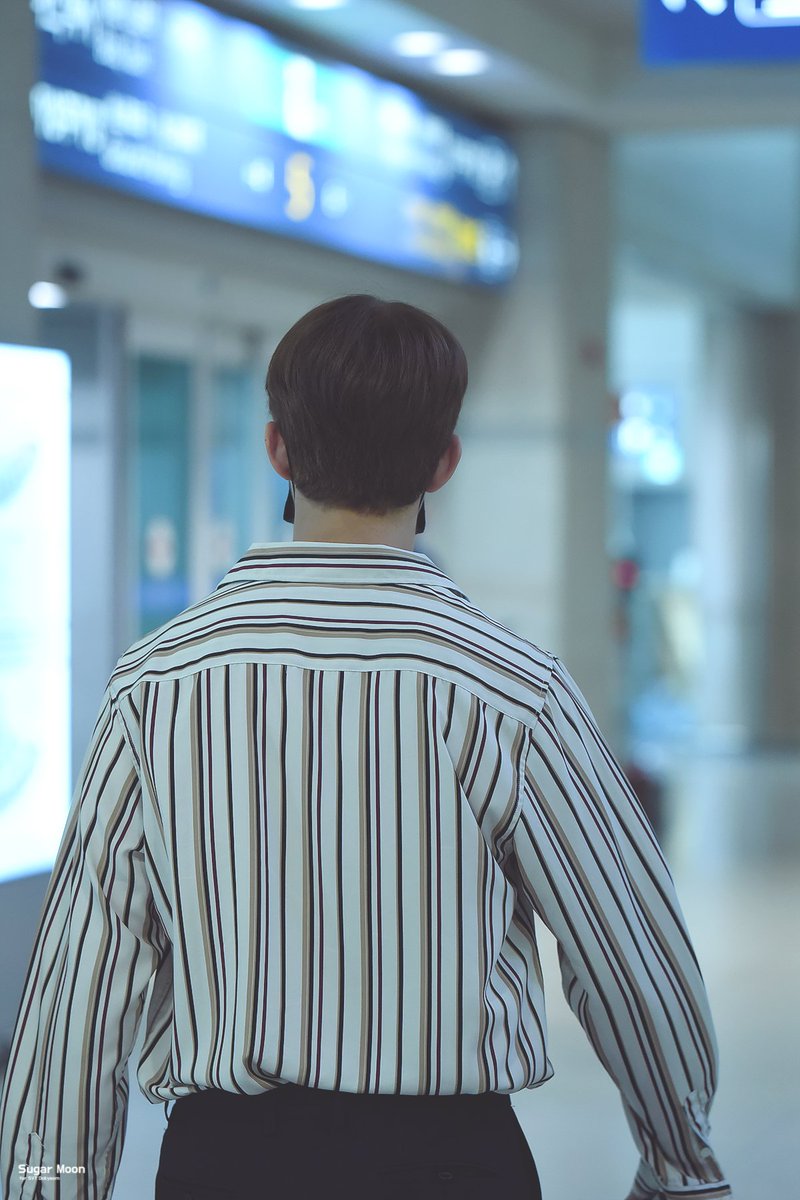 Sugar_moon17's tweet photo. 190613 
오늘 진짜 수고 많았고~ 좋은꿈 꾸고있기를....
그리고 오늘 정말 좋은 공연 감사합니다 ~ 
#세븐틴 #도겸 #석민 #SEVENTEEN #DOKYEOM 
@pledis_17 https://t.co/rFvPmIYYcm