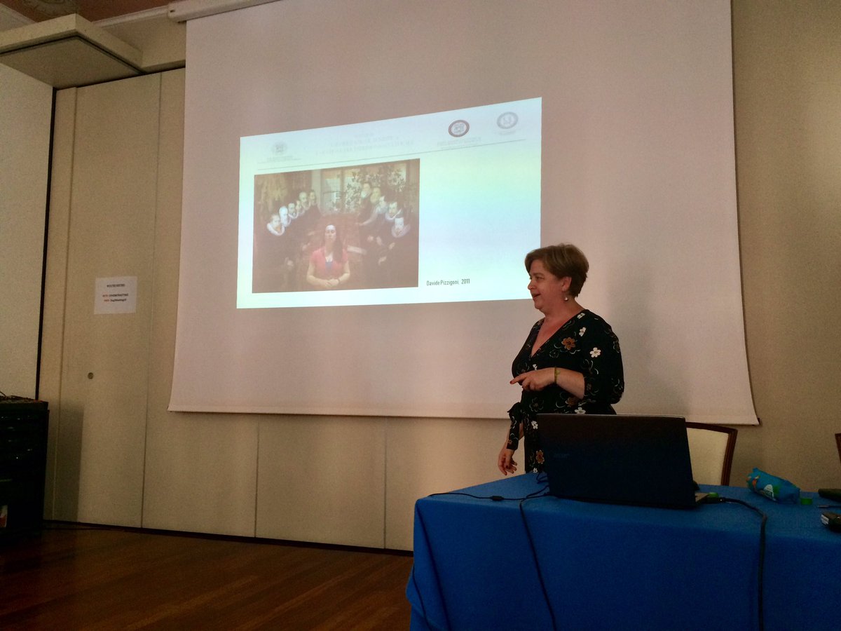 «Conservazione e valorizzazione del patrimonio culturale possono e devono convivere»: alla #SummerSchool <a href="/FestivalCom/">FestivalCom</a> è venuta <a href="/serebertol/">Serena Bertolucci</a>, #direttorefelice di @Ducale_Genova. Ci ha raccontato della sua visione illuminata dei #musei, come luoghi (davvero) di tutti e di ciascuno.