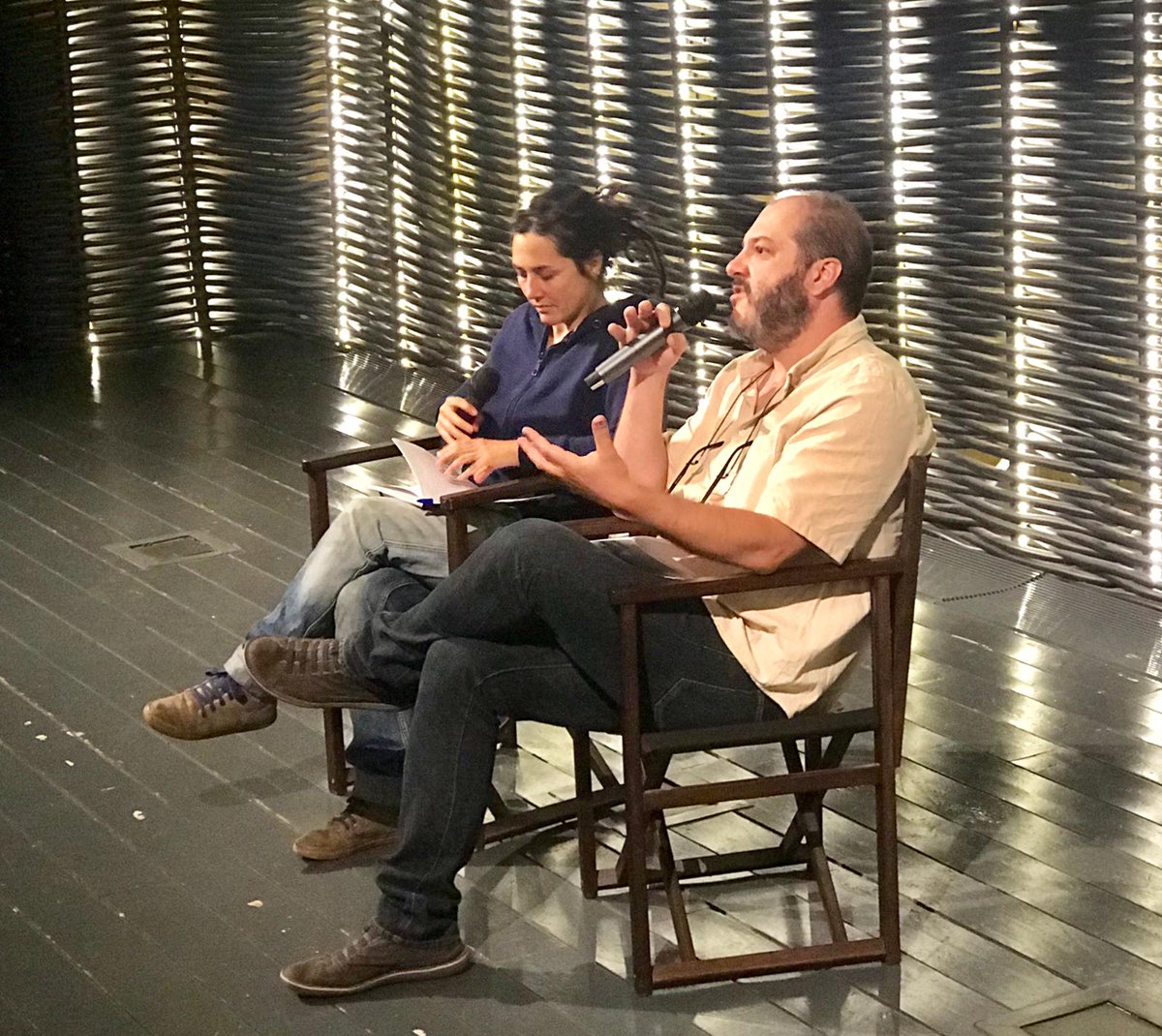 MontserratFUHEM's tweet photo. 💠El alumnado de 3º y 4º de ESO han visto 👀 en la # cineteca 🎥 del @Matadero el documental #Of fathers and sons, del director kurdo #Talal Derki
Un documental que no deja indiferente, y que muestra la dura infancia👫 y la vida de una familia de talibanes yihadistas. https://t.co/4fndl1OwD5