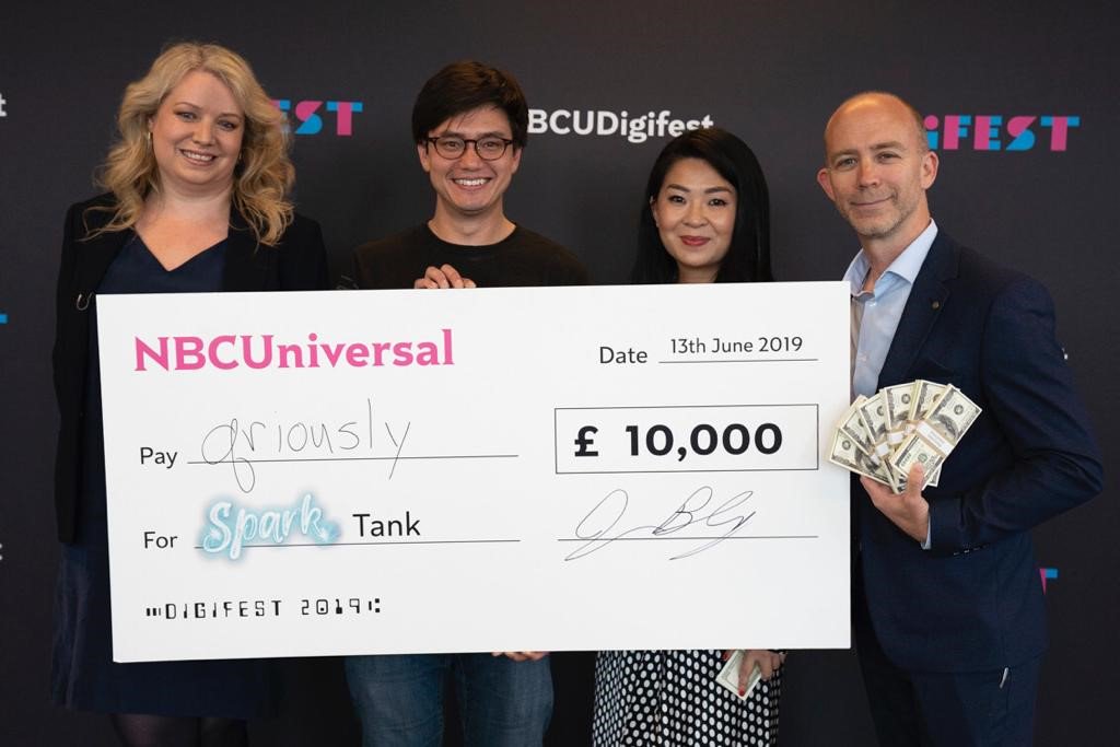 UniIntlStudios's tweet photo. @TakumiHQ @duel @qriously battle it out as they pitched to our executive judging panel for the chance to secure funding for a Proof of Concept project. The audience had a final say via a live vote. Congrats to @qriously for your winning pitch! #NBCUDigifest https://t.co/wtg6kFDxno
