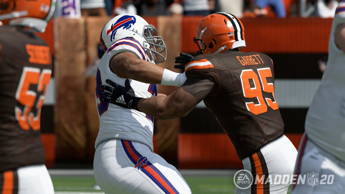 EAMaddenNFL's tweet photo. How many sacks for @MylesLGarrett this year? #Madden20 https://t.co/UWg58Dkq30
