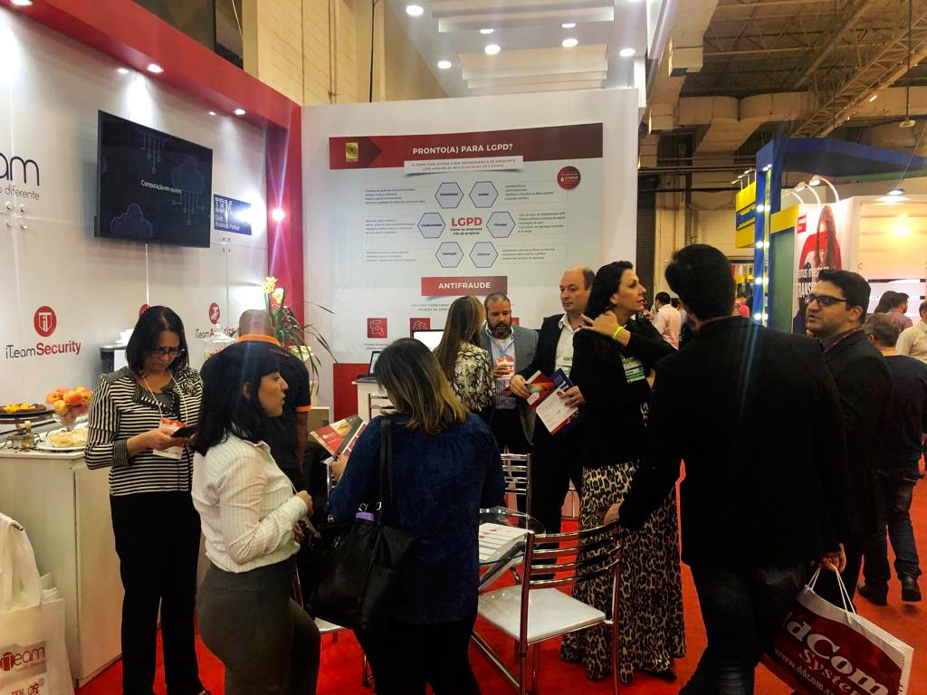 iteam_oficial's tweet photo. O CIAB 2019 está acabando, foram 3 dias maravilhosos repletos de conteúdo e networking de qualidade sobre segurança da informação.

#CIAB2019 #ciabfebraban #iTeam #fazendodiferente https://t.co/ncboQRzu3y