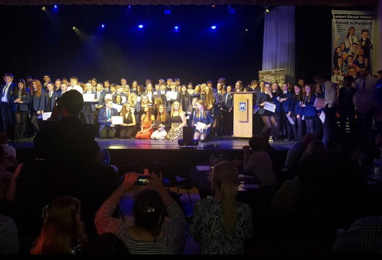 teigantkdsmith's tweet photo. good night at the @LarbertHigh Sports Awards💘 I got recognised for the Outstanding Sport Award🥇 thanks again to my sponsors,

@kirans_trust  
@SportsAidScot https://t.co/oFYVMw1OXb