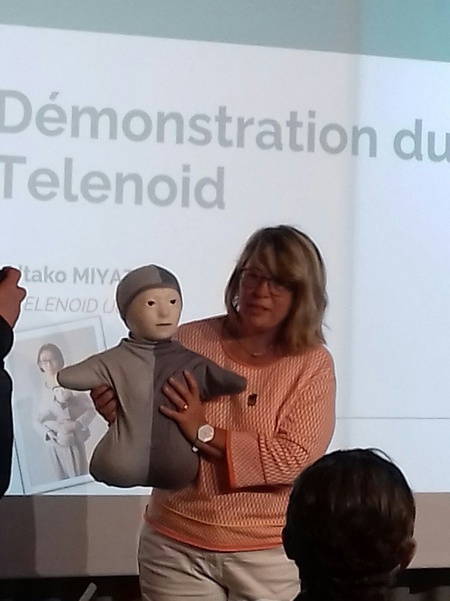 Ce matin le <a href="/GerontopoleSEN/">Gerontopôle de Normandie</a> partenaire du <a href="/CANSeine/">Crédit Agricole Normandie-Seine</a> dans le cadre d’une conférence-débat sur #silverEconmie avec <a href="/nbouzou/">Nicolas Bouzou</a> @CynthiaFleury <a href="/pierrebentata/">Pierre Bentata</a>  <a href="/BelemCircle/">Belém Circle</a> les politiques publiques européennes en faveur du vieillissement <a href="/AndrzejKlimczuk/">Andrzej Klimczuk</a>, exemple japonais de robotique