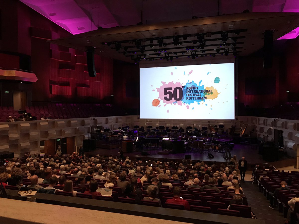 juankhalaf's tweet image. #Poetry #50jaar #feest @deDoelen @poetry_nl