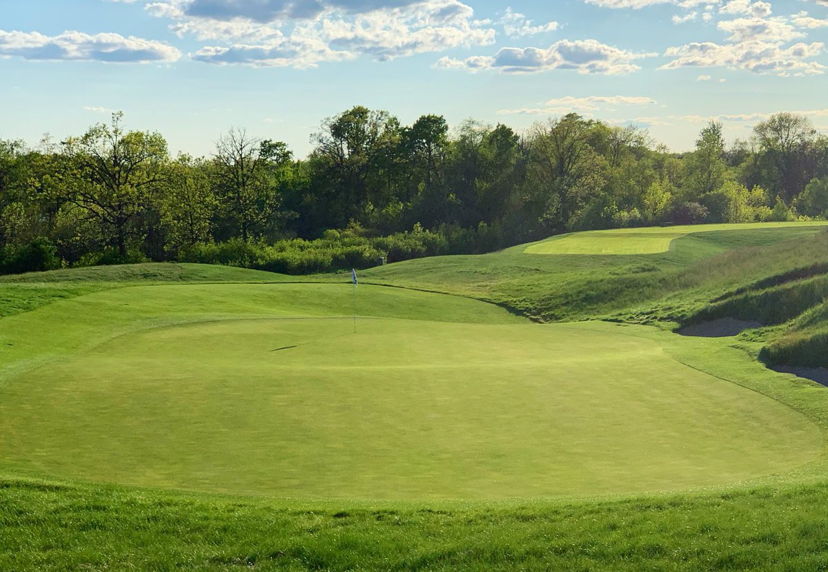 iGolfReviews's tweet photo. NEW REVIEW: @ErinHillsGolf Course, WI - Can You Handle A US Open Course?  With the US Open starting today, here is a look at the #2017USOpen host —>  https://t.co/Eo5m8OC41k via @iGolfReviews https://t.co/GDmA68Cv0G