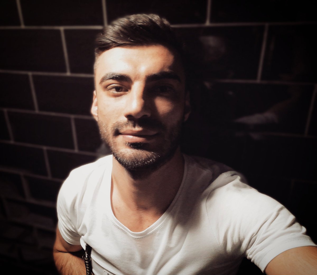 YZohrabov's tweet photo. Tell the truth and then run. (Doğruyu söyle ve kaç.) https://t.co/T8RRrOi9HX